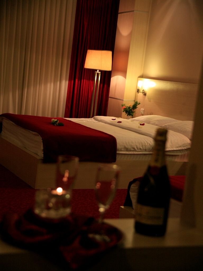 Van Royal Hotel Erbil Szoba fotó
